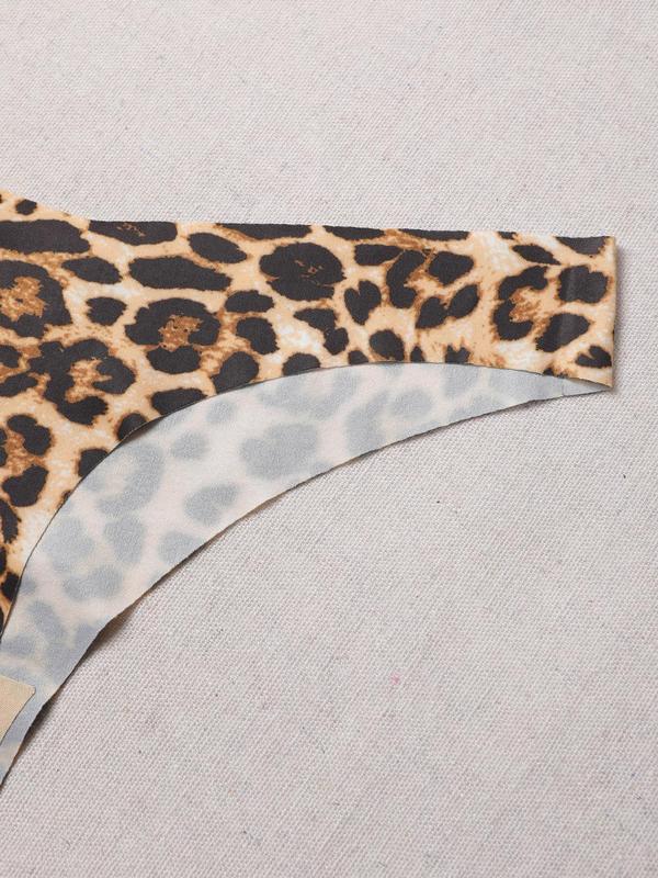 Women's Leopard Print Thong, Soft Comfy Breathable Seamless Panty for Daily Wear, Ladies Underwear for All Seasons