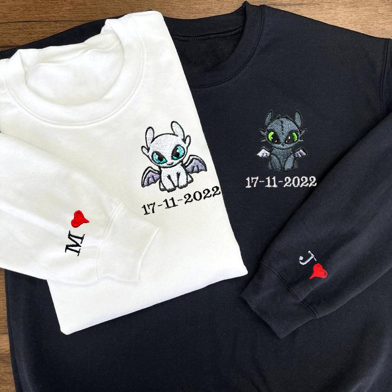 Dragon Couple Cute Toothless Light Fury Embroidered Sweatshirt, How To Train Your Dragon Couple Embroidered Sweatshirt, Custom Aniversary Date and Initial Letters Couple Hoodie, Cartoon Character Matching Sweatshirt