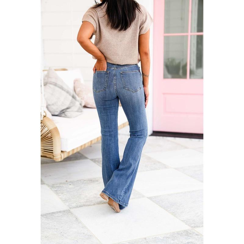 Judy Blue High Rise Medium Wash Classic Flare Jeans