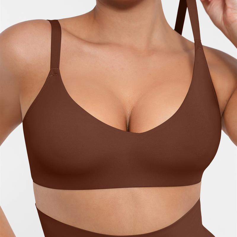 FeelinGirl Wireless Paded Bras for Women Built-in Soft Cups no Underwire Bralettes Full Coverage Everyday Bras Comfort Womenswear  Basic Fabric