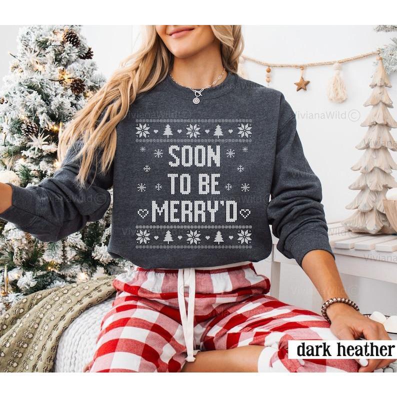 Ugly Christmas Sweater Couple, Soon To Be Merry'd, Merry Bride, Married Christmas, Matching Sweater Couples, Mr and Mrs Christmas Wedding