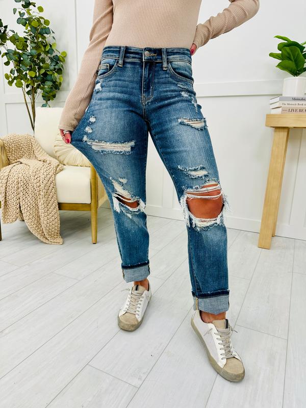 Restock! Judy Blue REG CURVY Somewhere On a Bleach Mid Rise Boyfriend Jeans