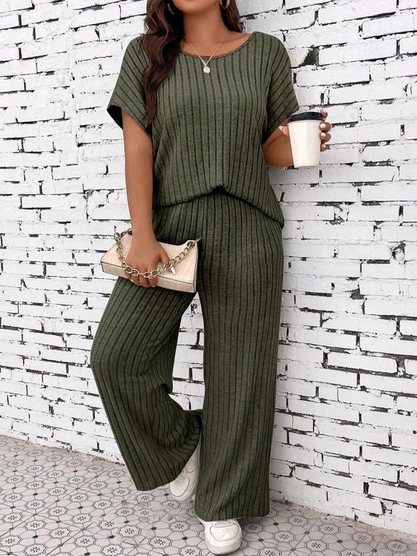 Plus Size Two-Piece Set Solid Ribbed Round Neck Top & Straight Leg Pants Set without Necklace, Short Sleeve T-shirt & Wide Leg Trousers, Plus Size Clothes for Women, Back To School Outfits, Co-ord Set for Women, Summer Outfits 2024