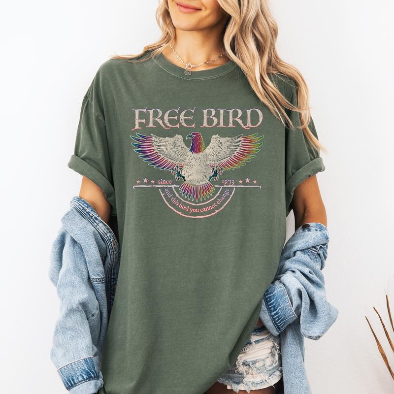 Free Bird Shirt, Comfort Colors Band TShirt, Old School Band T-shirt, Retro Music Shirt, Rock Band Tee, Women's Crew Neck, Crewneck