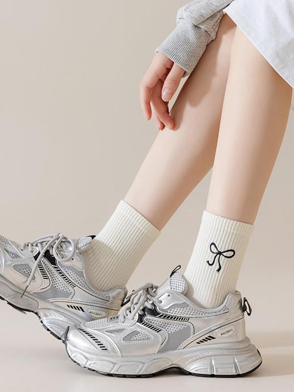 Women's Bow Embroidery Crew Socks, Soft Comfortable Breathable Socks for Daily Wear, Multipack Knit Socks for All Seasons