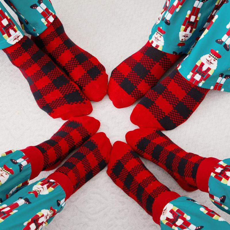 PatPat Christmas Socks Family Matching Classic Red&Black Plaid Socks