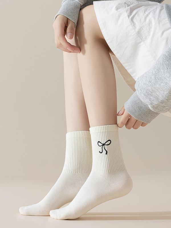 Women's Bow Embroidery Crew Socks, Soft Comfortable Breathable Socks for Daily Wear, Multipack Knit Socks for All Seasons