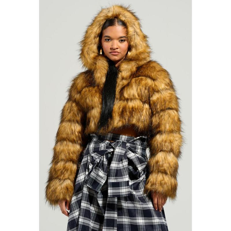 GRACELLE FAUX FUR CROPPED JACKET