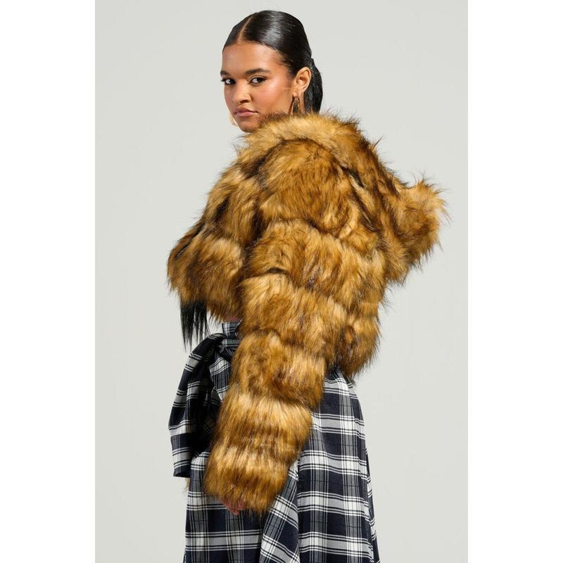 GRACELLE FAUX FUR CROPPED JACKET