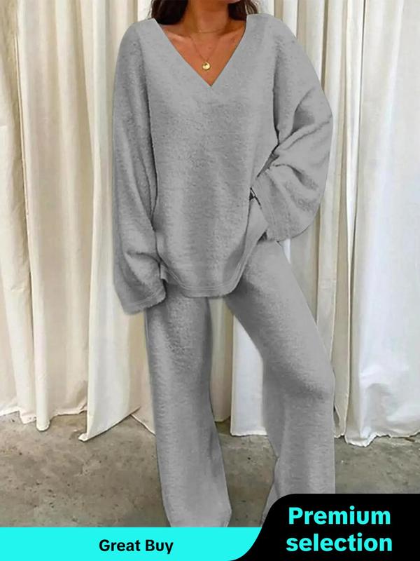 Women's Solid Color Drop Shoulder V Neck Sleep Top & Pants Plush Pyjama Two-Piece Set, Fluffy Pajamas, Casual Comfy Long Sleeve Top & Trousers PJ Set, Women's Sleepwear for Fall & Winter, Stockholm Wear Style Women in Sweden, Boston Clogs Outfits