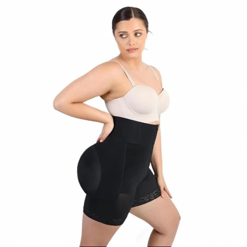 Shapellx AirSlim High-Rise Body Sculpting Shorts Outfit Shapewear