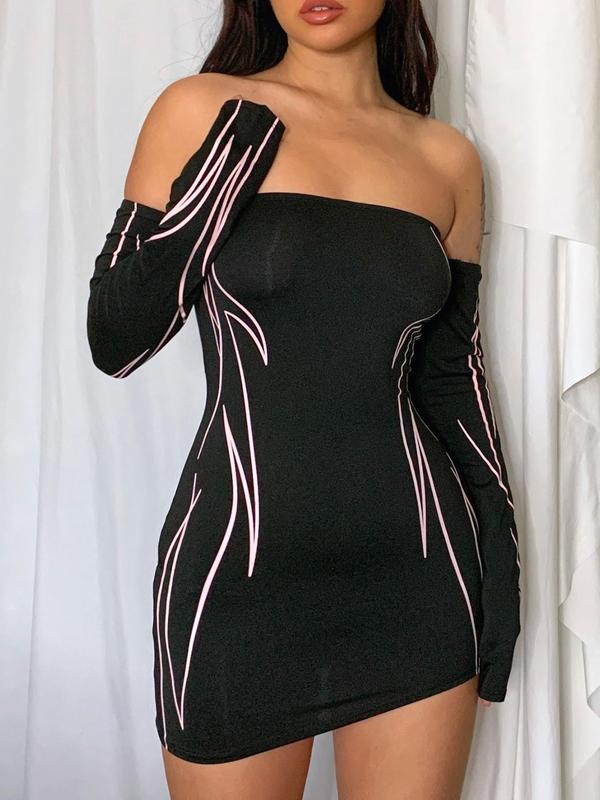 Women's Stripes Print Asymmetrical Hem Mini Bodycon Dress, Fall Dresses for Women, Birthday Dresses 2024, Street Trendy Off Shoulder Tight Sleeve Bodycon Dress, Fall Dresses, Downtown Girl Clothes Downtown Girl Clothes