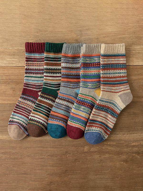 Women's 5 Pairs Bohemian Ethnic Pattern Crew Socks, Retro Style Multicolor Stripe Print Comfortable Soft Warm Lady Mid-calf Socks, Women's Boho Striped Print Socks For Fall & Winter, Womenswear