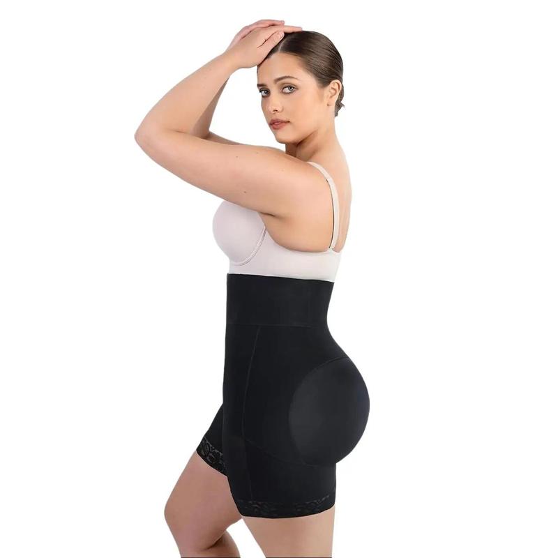 Shapellx AirSlim High-Rise Body Sculpting Shorts Outfit Shapewear