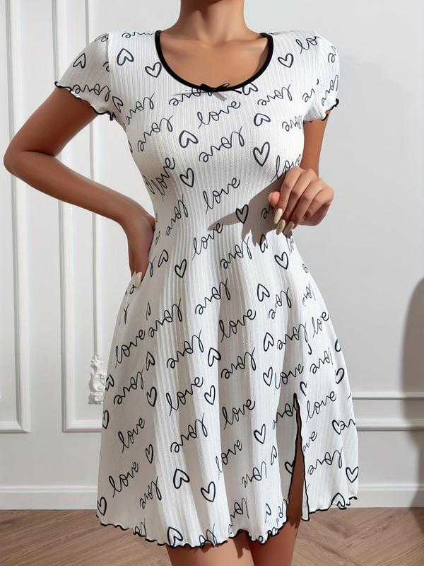 Women's Heart Print Contrast Binding Split Thigh Nightdress, Cute Comfy Lettuce Trim Short Sleeve Nightgown For All Seasons, Ladies Sleepwear For Daily Wear