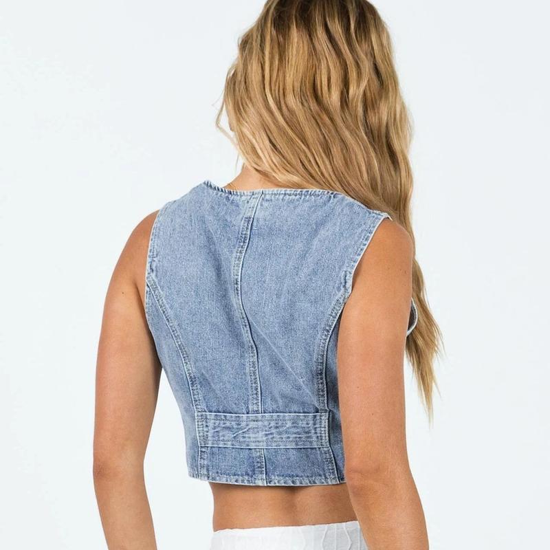 MNLYBABY Women's Denim Vest Undershirt Button Sleeveless Denim Crop Top Feminine Fashion Fit shacket Short Womenswear Cardigan Matching Simple Style