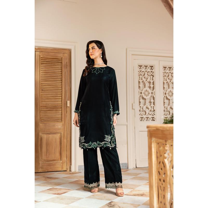 AIN Luxury Velvet Collection ALV4 Women Dress Pakistani Designer