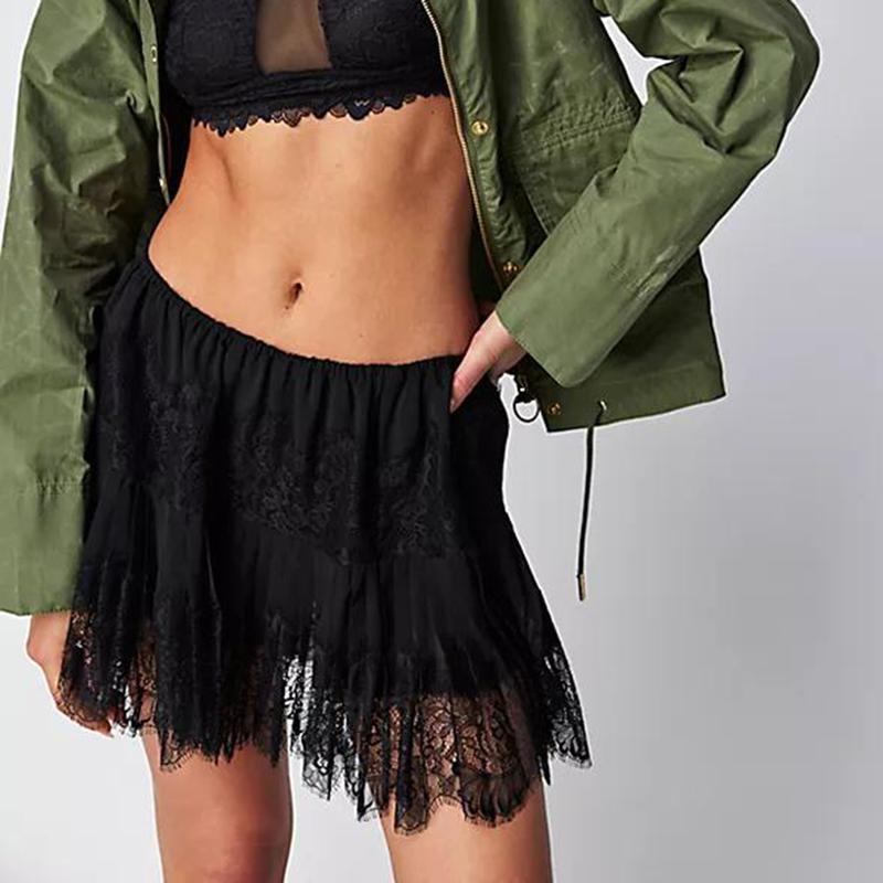 Women Y2k Lace Mini Skirt Low Rise Pleated Ruffle Half Slip Skirt Layered Flowy Short Skirt Streetwear