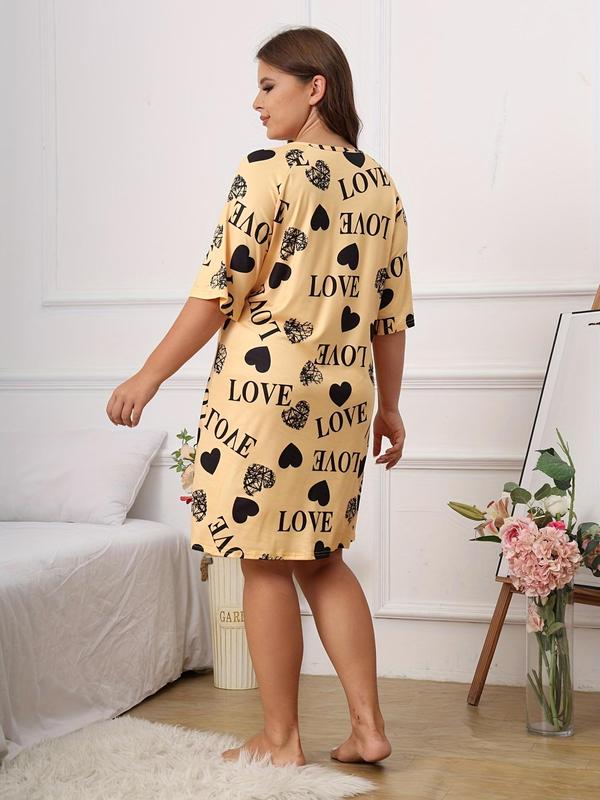 Plus Size Heart & Letter Print Short Sleeve Nightdress, Casual Round Neck Sleep Dress, Women's Sleepwear & Loungewear for Indoor Wear