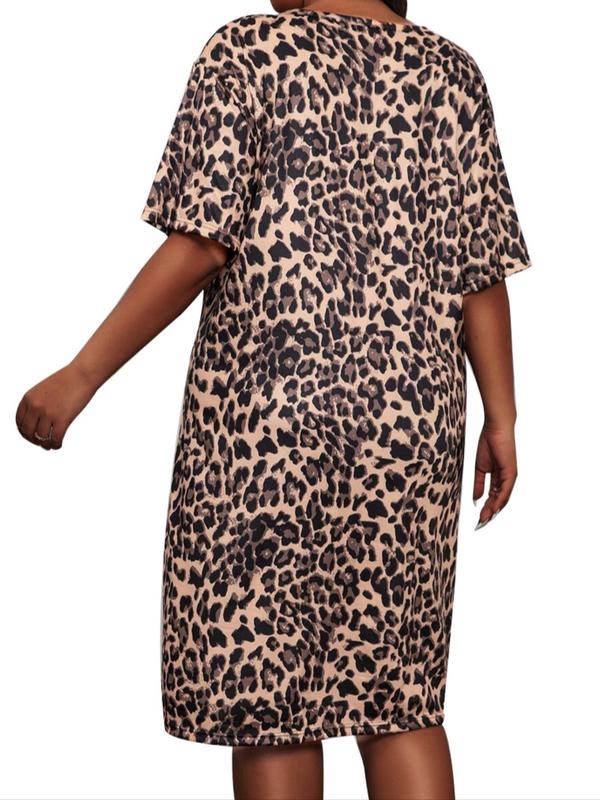 Plus Size Leopard Print Round Neck Nightdress, Casual Short Sleeve Nightgown, Women's Plus Size Sleepwear for Summer