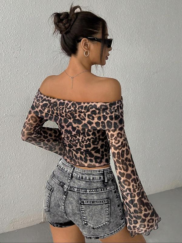 Women's Leopard Print Off Shoulder Flounce Sleeve Tee, Fashion Casual Long Sleeve T-shirt for Daily Outdoor Wear, Women Clothing for Spring Fall