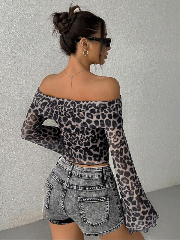 Women's Leopard Print Off Shoulder Flounce Sleeve Tee, Fashion Casual Long Sleeve T-shirt for Daily Outdoor Wear, Women Clothing for Spring Fall