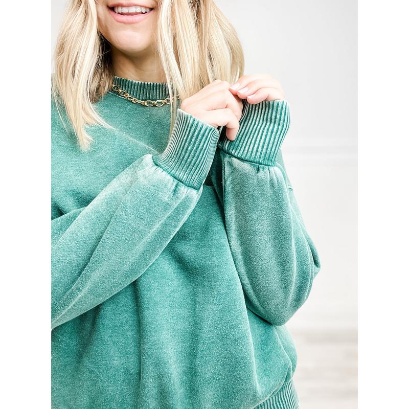 ACID WASH FLEECE OVERSIZED PULLOVER