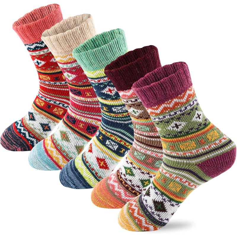 5Pairs Free Size Fuzzy Socks Soft Wool Crew Warm Socks for Women Winter Multicolor Christmas Womens Winter Socks Gift Box