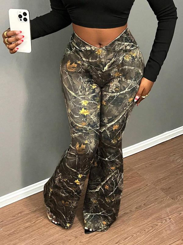 Women's Camo Print Flare Leg Sweatpants, Casual Comfy Bell Bottom Trousers for Daily Wear, Ladies Bottoms for All Seasons