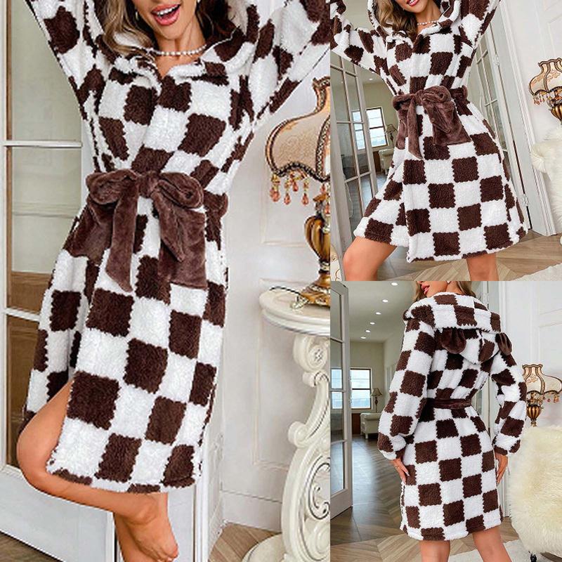 Women's Fleece Hooded Robe Plaid Long Sleeve Tie-Up Waist Plush Nightwear with Pockets for Winter Fall, Ladies Clothes for Indoor Outdoor Wear, Ladies Clothes for Daily Wear