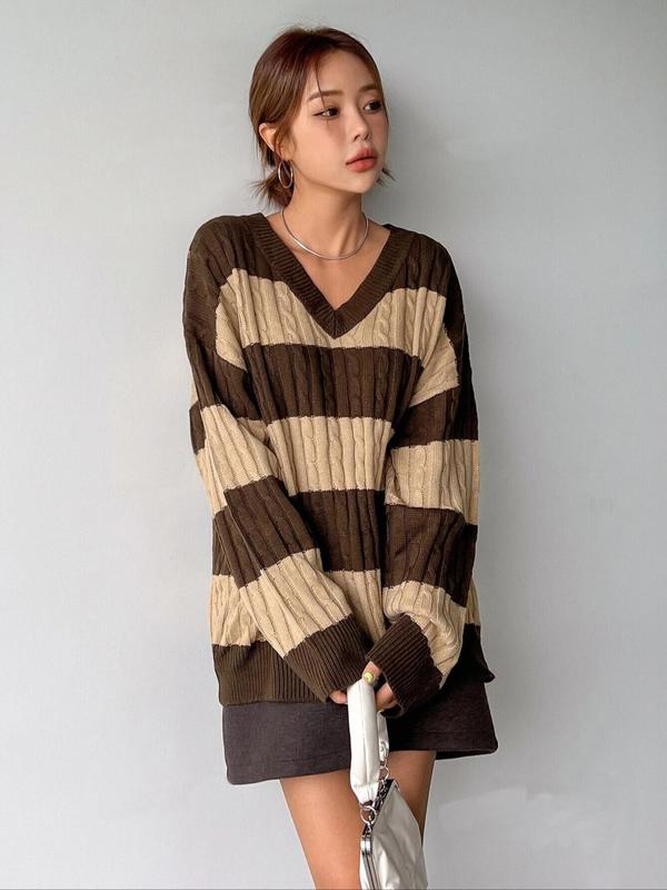 Women's Colorblock Striped Drop Shoulder Cable Knit Sweater, Casual Long Sleeve V Neck Jumper for Fall & Winter, Fashion Ladies' Knitwear for Daily Wear