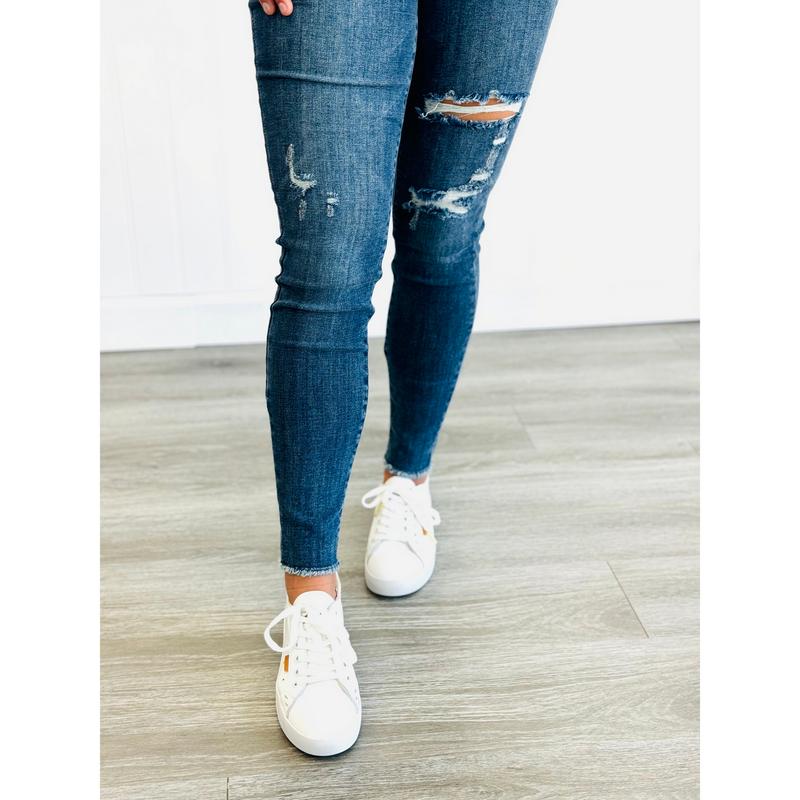 Judy Blue The Best Is Yet To Come Skinny Jeans (Reg. & Plus)