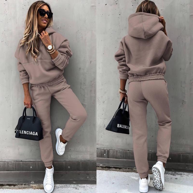 Cozy Solid Color Sweatpants Set - Pantsuits for Women - Long Sleeve Hoodie Sweatshirt, Drawstring Jogger Pants Outfits, Comfortable Casual Wear for Everyday, Soft Fleece Lining, Relaxed Fit, and Easy Care