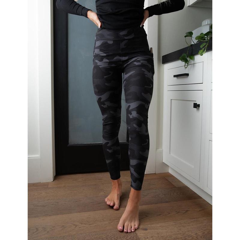 SA Exclusive Midnight Camo Pocket Leggings