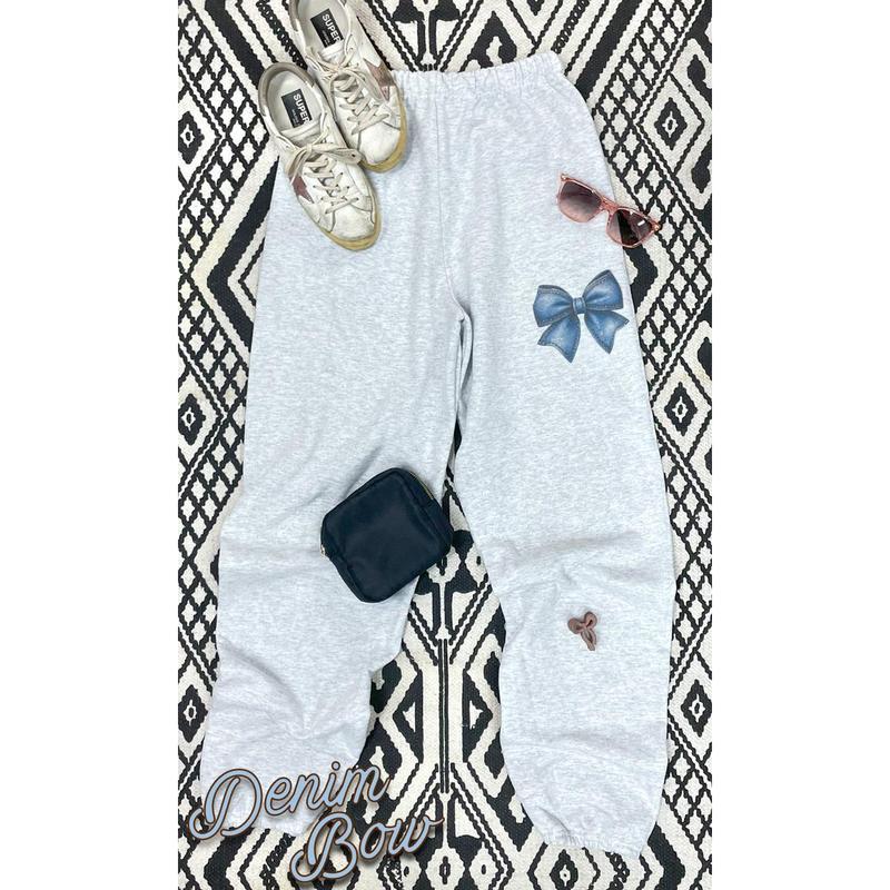 Big On Bows Graphic Sweatpants