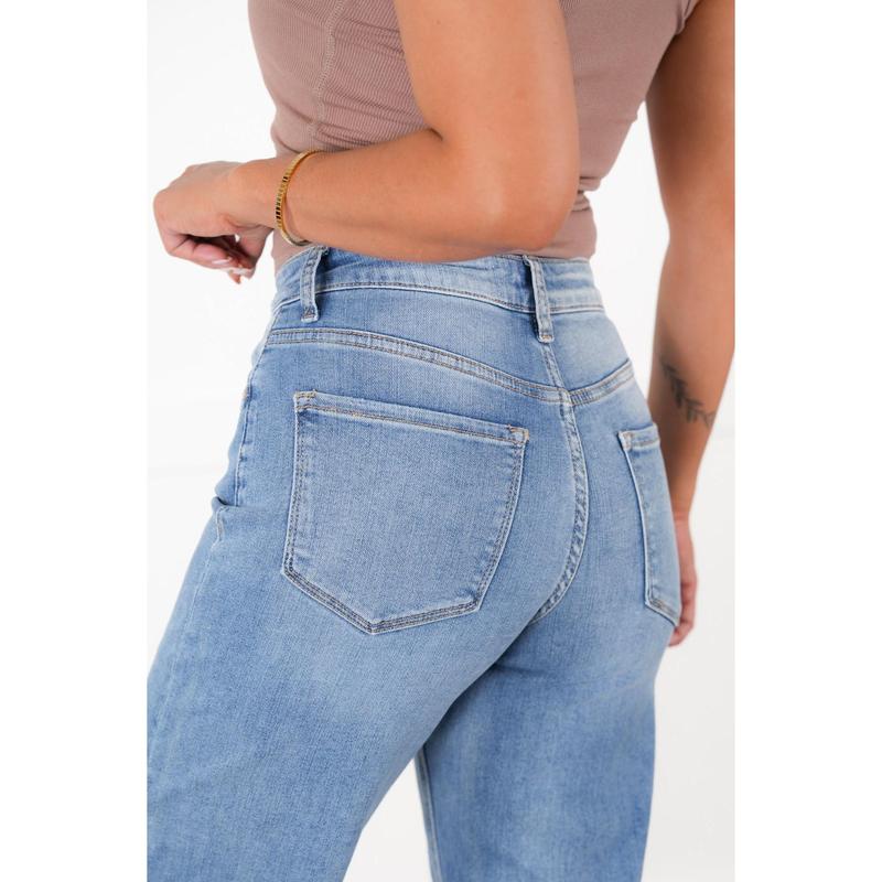 Vervet Super High Rise Medium Wash Non Distressed Wide Leg Jeans