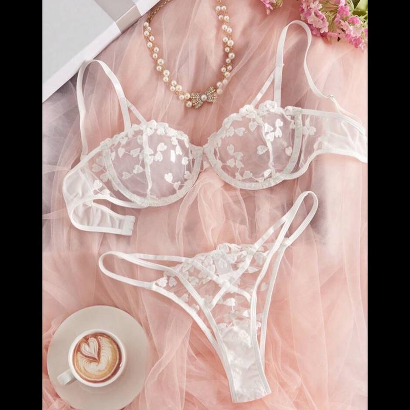 Set Lingerie Sheer Bordir Bentuk Hati, Bra dan Celana Dalam, Pakaian Dalam Wanita Seksi - Lady, Womenswear pajama set